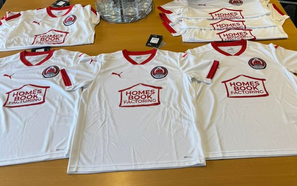 Clyde Tops for Local Clubs